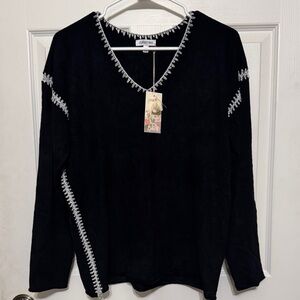 Johnny Was Black Long Sleeve Top with White Embroidery size medium